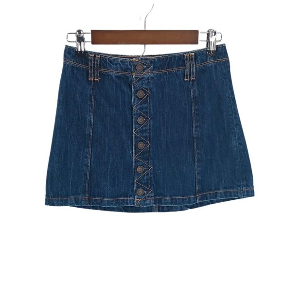 Hollister Dark Wash Jean Button Front School Girl Mini Skirt Academia Y2K Sz 25 - Picture 1 of 5